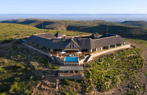 iSanti Big-5 Game Reserve and Magic Hills Private Collection auf einer Fläche von unglaublichen 167 Quadratkilometern in Südafrika! - Sky Lodge, on top of the world (16827)