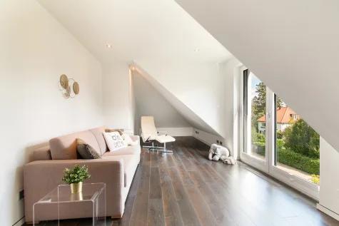 Design, Licht, Präzision – Ihr neues Signature Home in Blankenese - Bild (17870)