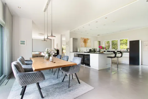 Design, Licht, Präzision – Ihr neues Signature Home in Blankenese - Bild (17857)