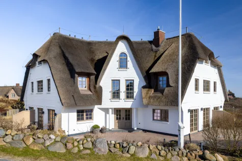 Dunes Residences – Ihr Rückzugsort am Meer: Helle Maisonette (DW) mit sonniger Terrasse + Garage - Bild (16394)