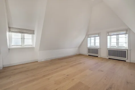 Exklusives Neubau-Reetdachhaus in Morsum mit phantastischem Weitblick - Schlafzimmer (17771)