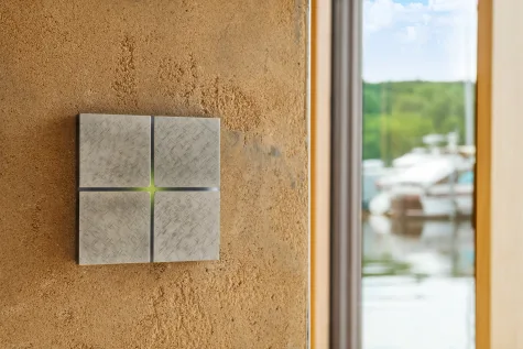 Luxus auf dem Wasser: Unikates Waterloft mit Rooftop Terrasse - Touchschalter individuell programmierbar (18519)