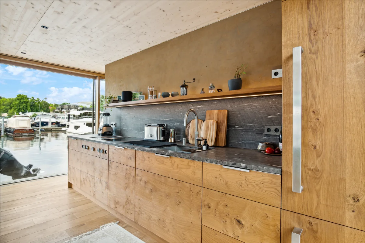 Designer Küche mit Granitarbeitsplatte