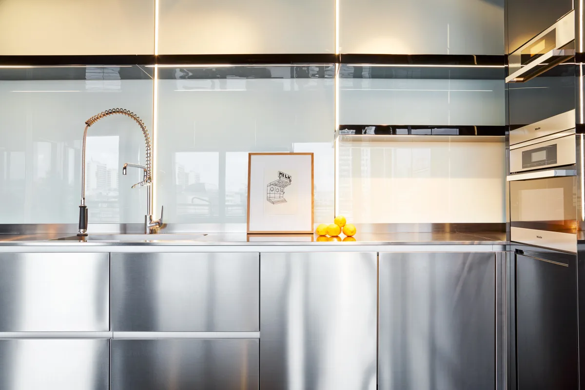 Detail Kitchen