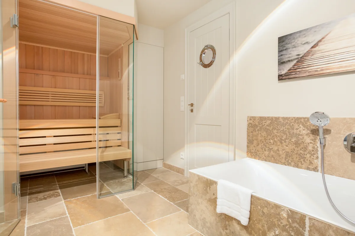Bad mit Sauna