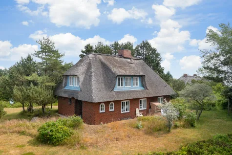Fischerhütte – Einzelhaus mit Reetbedachung - Bild (17193)