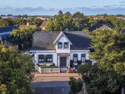 Ein Zuhause mit Charakter – stilvoll modernisiert und bereit für neue Geschichten, 25980 Westerland/Sylt, Einfamilienhaus