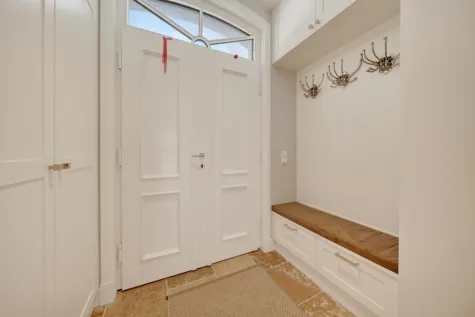 Ein Zuhause mit Charakter – stilvoll modernisiert und bereit für neue Geschichten - Bild (18281)