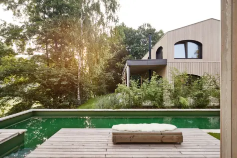 Einzigartiges Architektenensemble in der Eiderlandschaft nahe Hamburg, 24582 Brügge, Haus